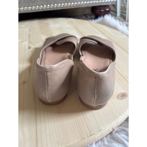 Soft Walk Flats - Picture 3 of 10
